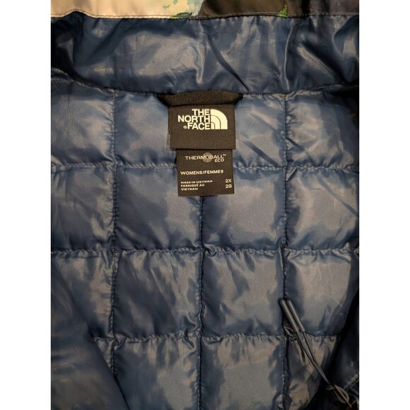 The North Face Women Thermoball Jacket puffer Eco 2.0 2X Plus Size Floral $230 - Picture 6 of 10